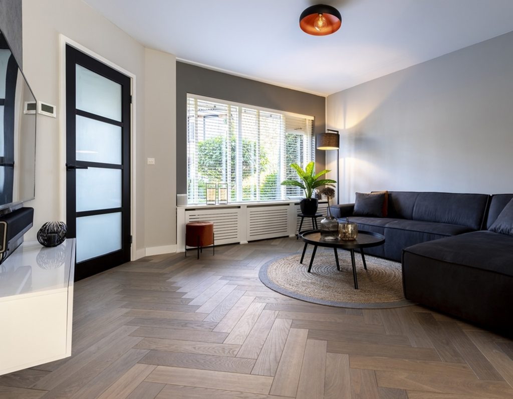 balık sırtı ahşap lamine parke fb hout herringbone wood floor