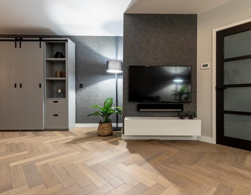 balık sırtı ahşap lamine parke fb hout herringbone wood floor